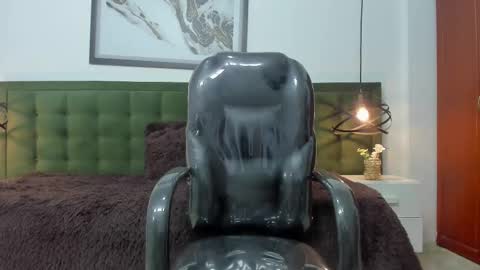   T H E    M A R K   K I N G online show from September 30, 12:54 pm