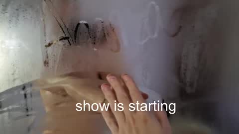 Snapshot of the_pussy_boulevard chatting on June 6, 10:36 pm Anna online show from June 6, 10:36 pm
