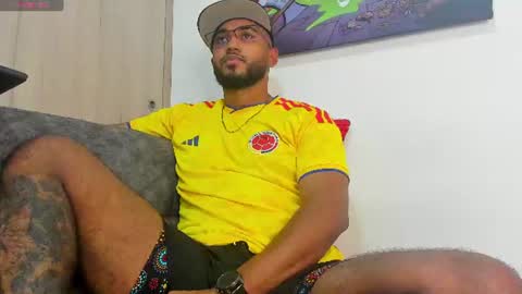theblack_frank online show from June 24, 1:15 am