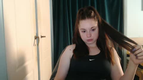 raissa online show from July 6, 9:39 am