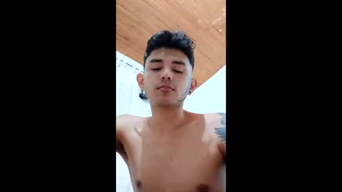 thebluesky_18 online show from December 19, 10:28 pm