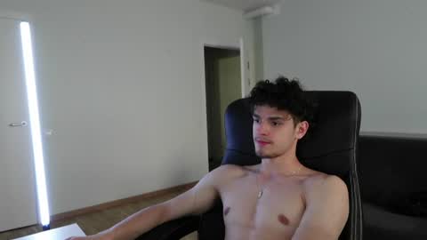Thebrad H online show from June 10, 5:01 pm