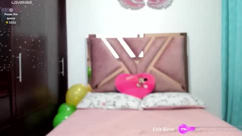 TheChicaNextDoor  online show from March 18, 11:08 pm