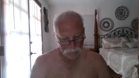 thecooltool_1 online show from May 17, 5:31 pm