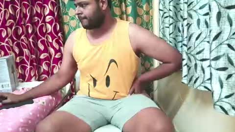 Snapshot of thecuteboyy chatting on June 24, 6:40 pm thecuteboyy online show from June 24, 6:40 pm