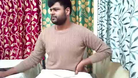 Snapshot of thecuteboyy chatting on July 7, 12:57 am thecuteboyy online show from July 7, 12:57 am