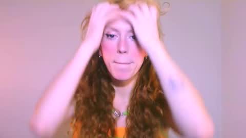 Snapshot of thedollxxxperience chatting on December 22, 3:53 pm Yolanda online show from December 22, 3:53 pm