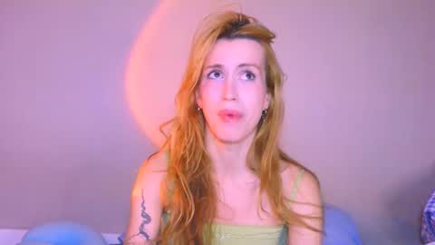 Snapshot of thedollxxxperience chatting on January 31, 8:40 pm Yolanda online show from January 31, 8:40 pm