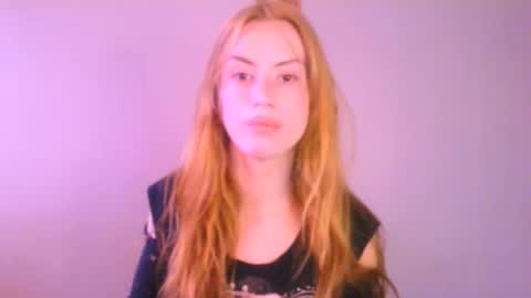 Snapshot of thedollxxxperience chatting on February 6, 1:03 pm Yolanda online show from February 6, 1:03 pm