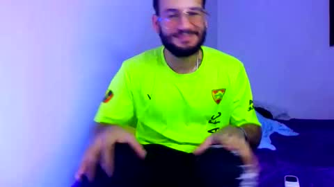 Snapshot of thedragonboyxxx chatting on February 9, 4:16 am thedragonboyxxx online show from February 9, 4:16 am