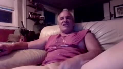 Snapshot of thefyreman chatting on July 11, 2:14 am thefyreman online show from July 11, 2:14 am