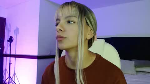 Peyton online show from February 23, 3:04 am