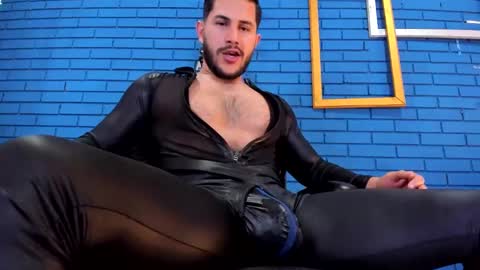 Ian Deniel online show from February 5, 7:10 pm