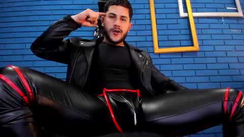 Ian Deniel online show from February 22, 10:31 pm