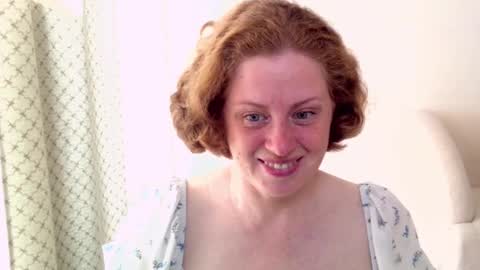 Ella online show from September 25, 7:34 am