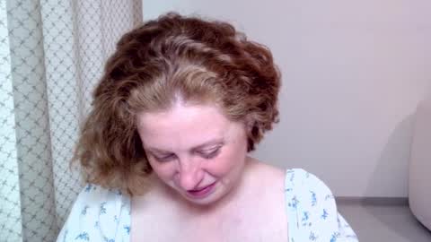 Ella online show from October 5, 7:50 am