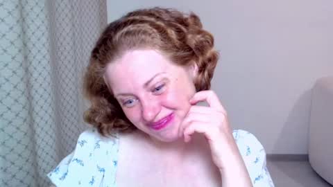 Ella online show from October 12, 6:01 am