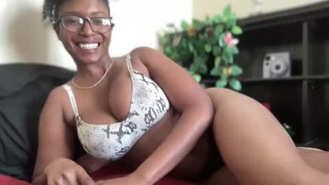 thelovelycandi online show from April 27, 7:56 pm