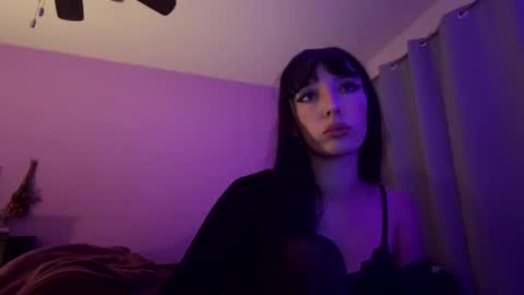 Snapshot of thelunavalentina chatting on July 21, 3:09 am thelunavalentina online show from July 21, 3:09 am