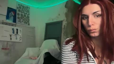 Snapshot of thematryoshka chatting on December 23, 12:08 am Lucy Lucy online show from December 23, 12:08 am