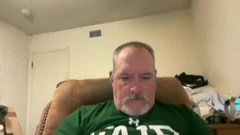 Snapshot of thenewganon chatting on June 22, 3:25 am thenewganon online show from June 22, 3:25 am