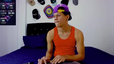 Theo online show from July 8, 6:56 pm