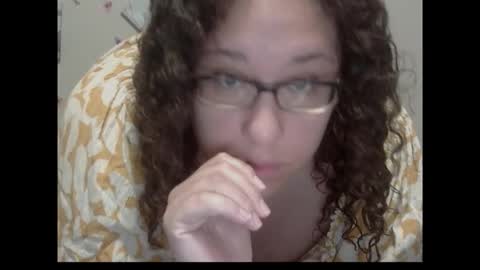 Amelia online show from March 29, 3:45 pm
