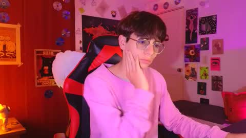 Matt independent model  online show from November 11, 8:53 pm