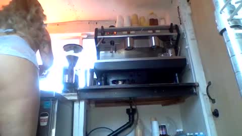 Snapshot of therealbabygofficial chatting on April 14, 6:14 pm therealbabygofficial online show from April 14, 6:14 pm