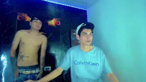 David y Daniel online show from June 18, 9:41 pm