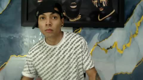 David y Daniel online show from July 12, 5:31 am