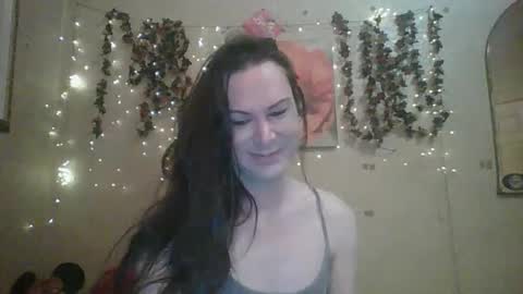 sillymillie0 online show from April 11, 6:18 am