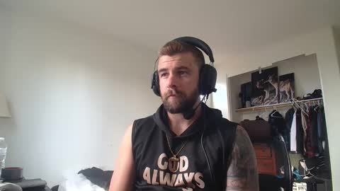 troy online show from April 13, 12:38 am