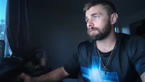 troy online show from April 14, 2:39 am