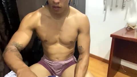thiago_happy online show from December 22, 3:47 am