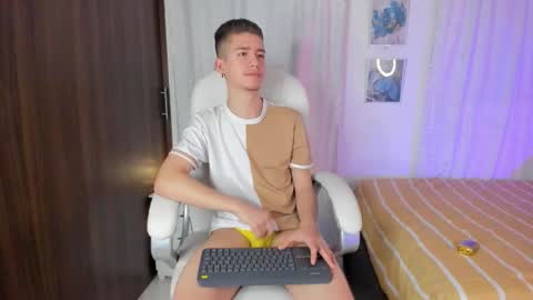 Manuel online show from September 21, 12:45 am