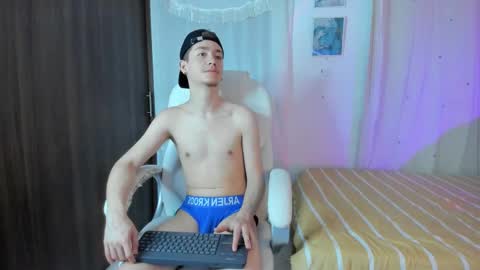 Manuel online show from November 11, 3:06 am