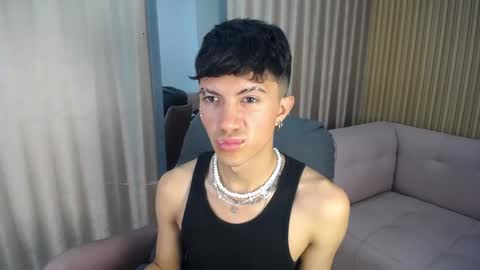 Thiago Khet online show from April 22, 8:10 pm