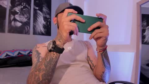 Thiago online show from December 5, 5:59 am