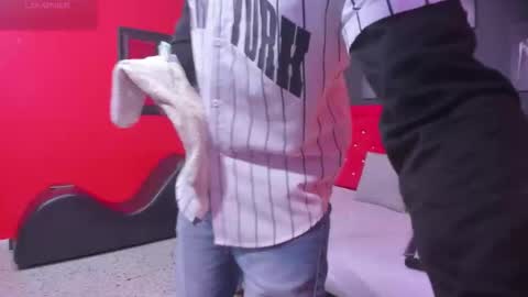 Thia Gomez online show from December 19, 12:23 pm