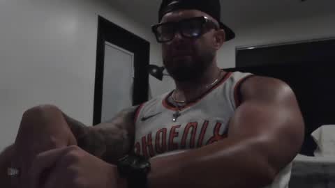 thiccbull12 online show from June 20, 7:44 am
