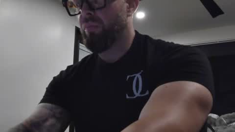 thiccbull12 online show from July 19, 6:17 am