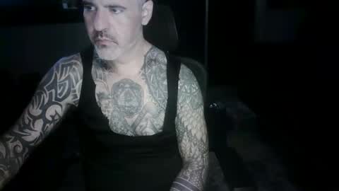 Snapshot of thicchogg chatting on February 27, 1:27 am thicchogg online show from February 27, 1:27 am