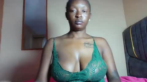 thick_booby83 online show from March 22, 12:30 pm