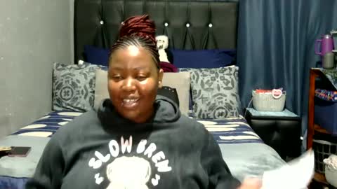 Snapshot of thickcaramel_p chatting on May 9, 1:55 am phindy online show from May 9, 1:55 am