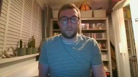 thickcocka13x online show from November 25, 8:09 pm