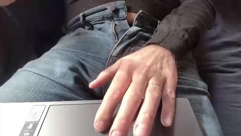 Thickru online show from March 11, 12:22 pm