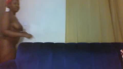 thickyannah online show from October 7, 2:09 am