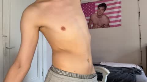 Snapshot of thomas617826 chatting on June 13, 2:37 pm Thomas Hill online show from June 13, 2:37 pm