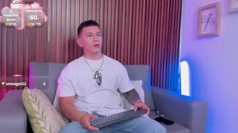 Thomas online show from July 19, 2:04 am